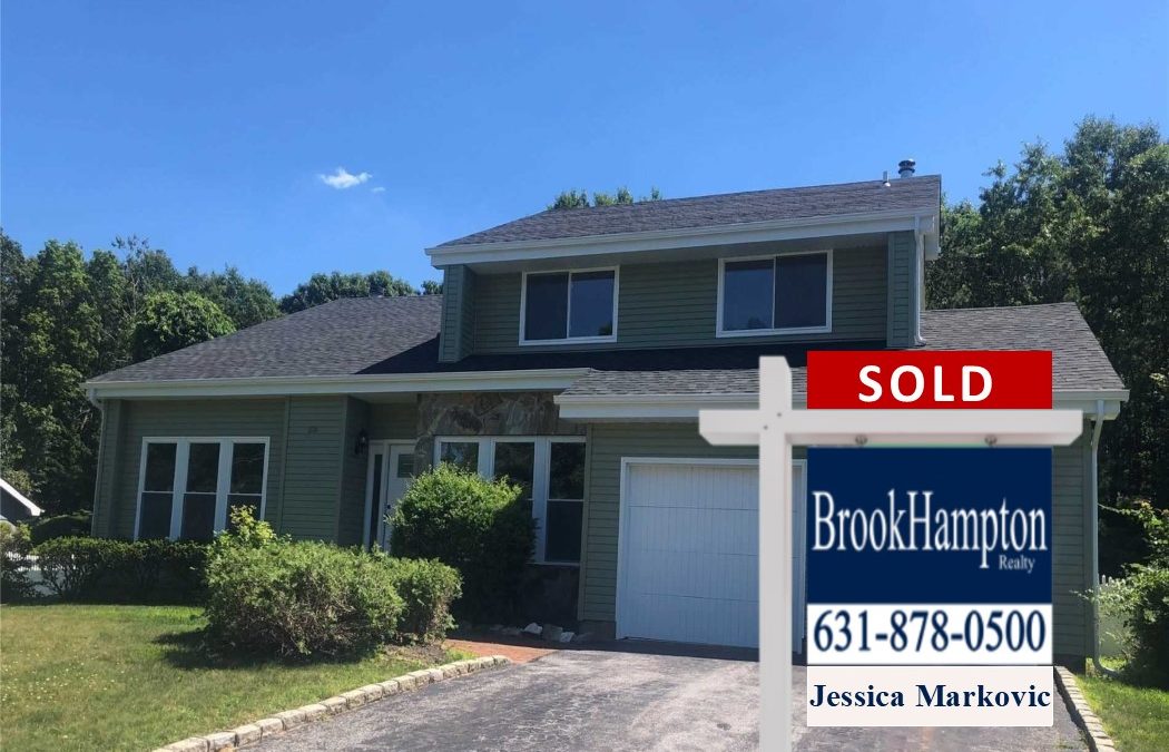 Another Happy Buyer! 59 Timber Ridge Drive, Commack