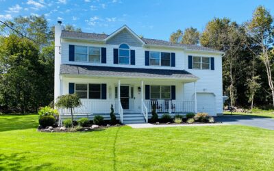 Just Listed! 16 Moriches Avenue