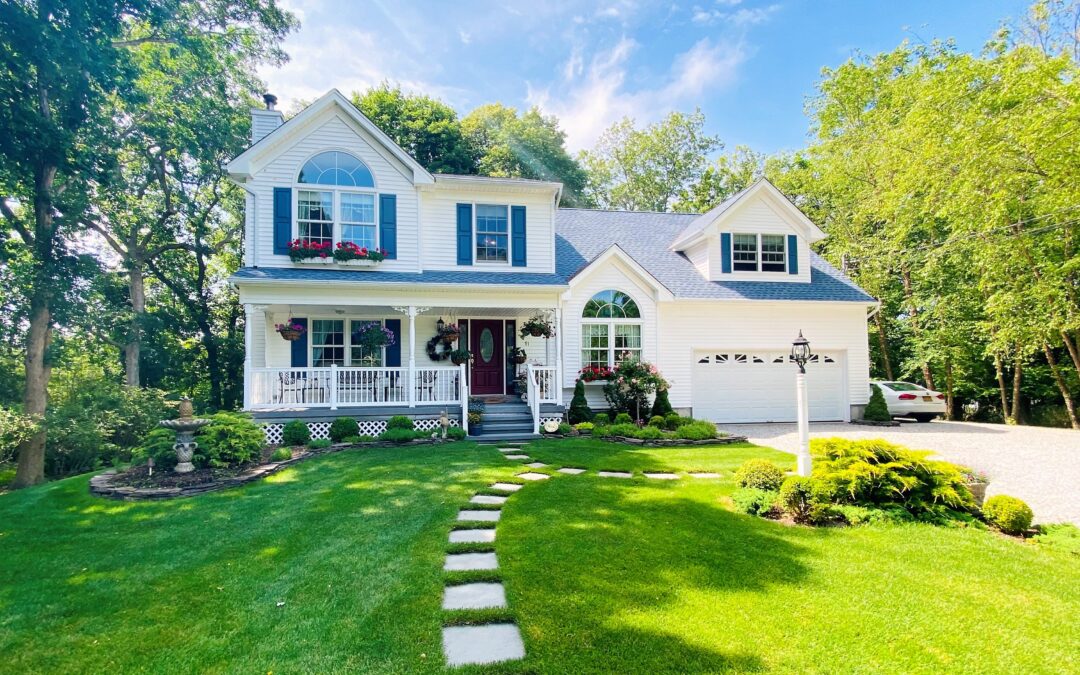 Just Sold! 11 Senic Drive, Center Moriches, NY