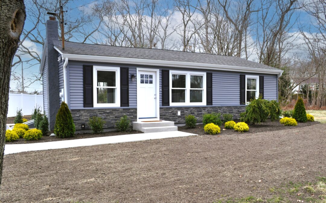 Open House! 18 Wading River Road, Center Moriches