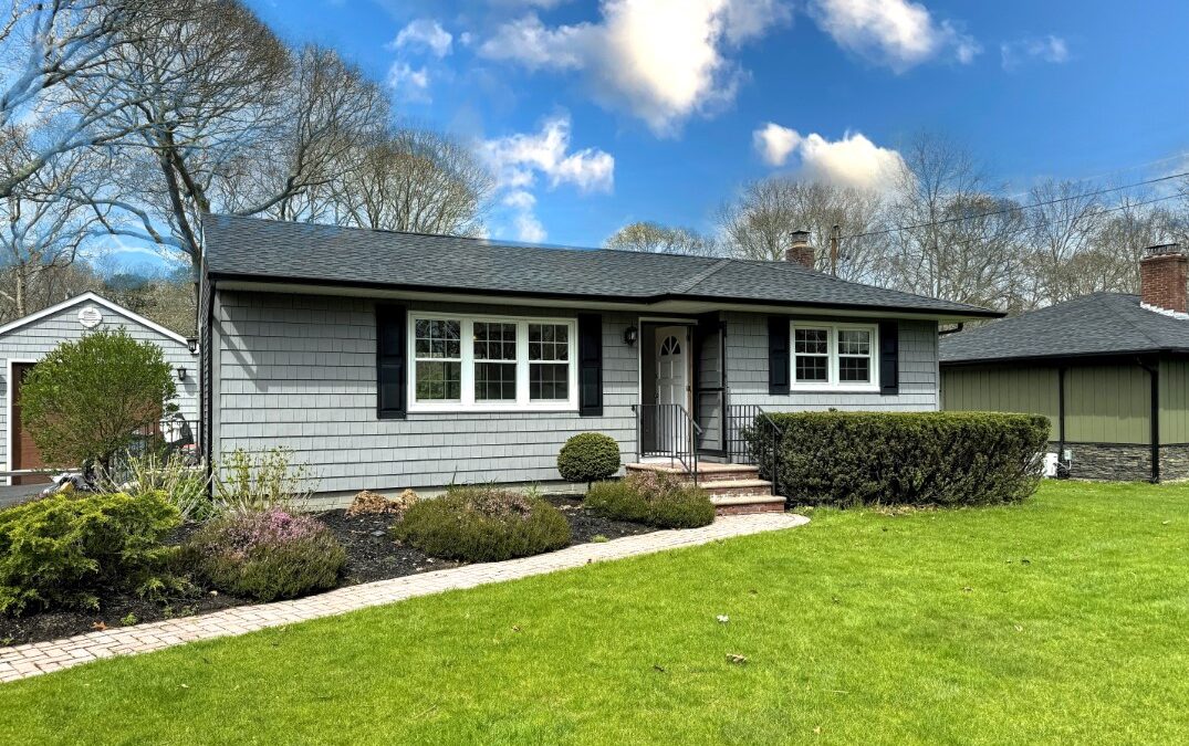 Open House! 5 Tulip Court, Moriches