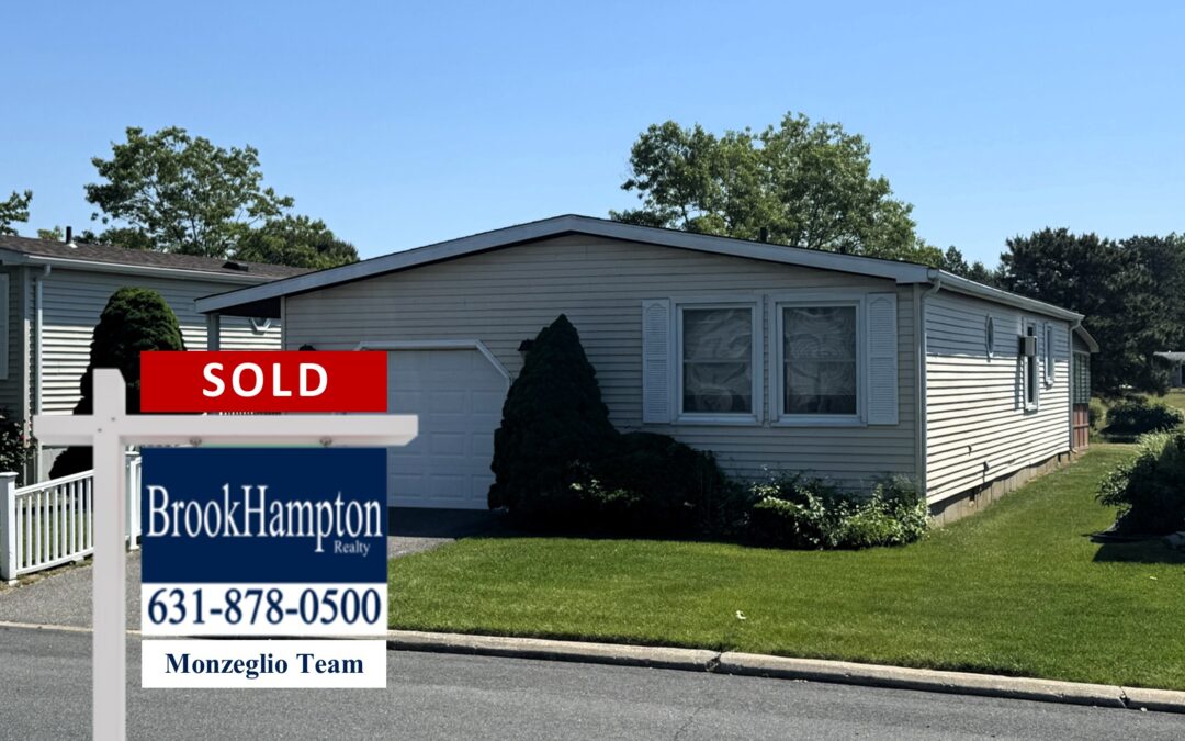 Just Sold! 74 Village Circle West, Manorville, NY