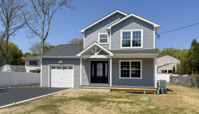 492 Blue Point Road, Farmingville 3D Model