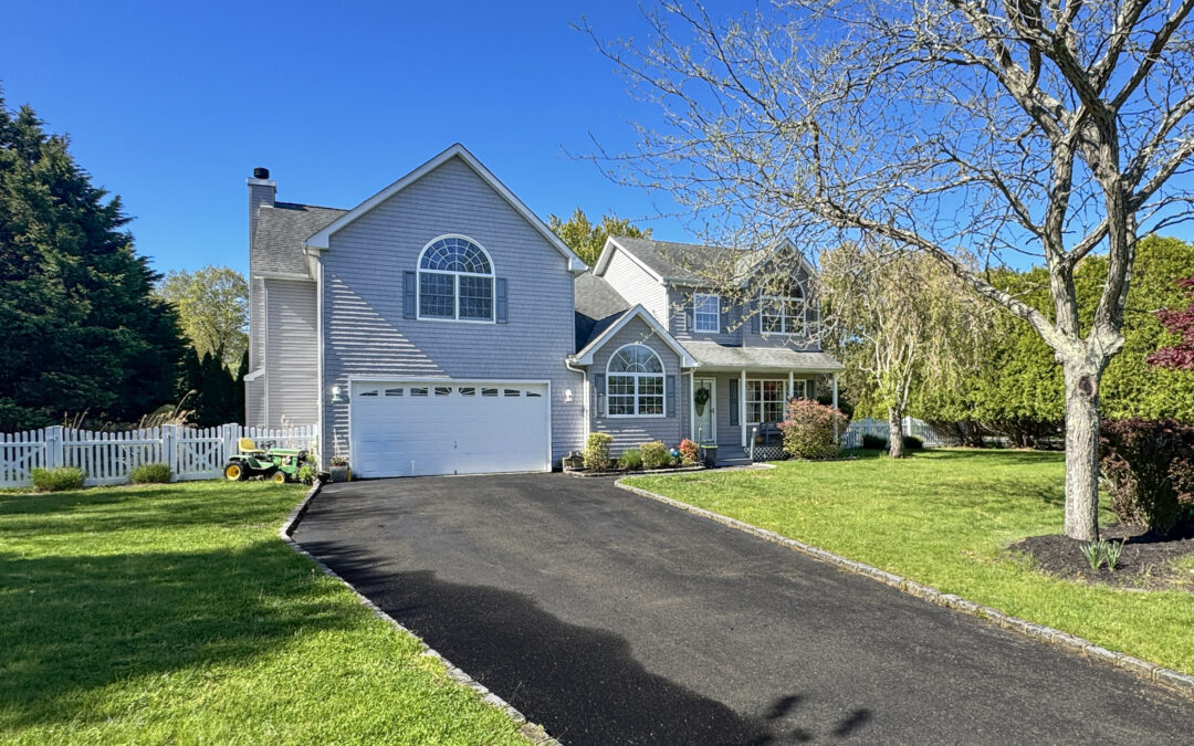 Cancelled ~ Open House! 15 Whitetail Court, Center Moriches