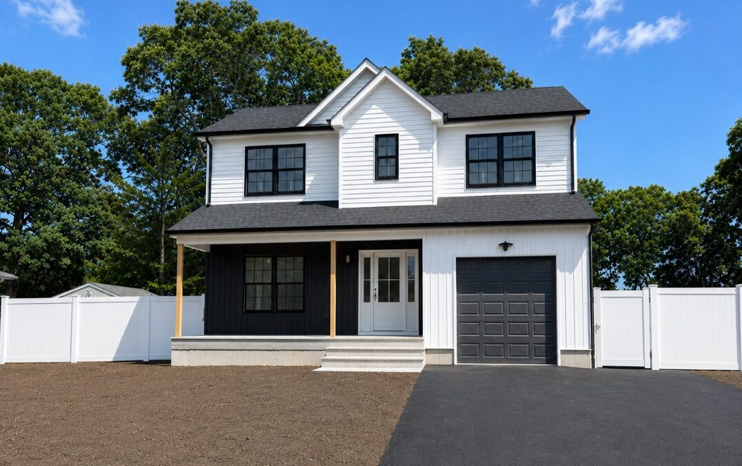 39 Surrey Drive, Center Moriches